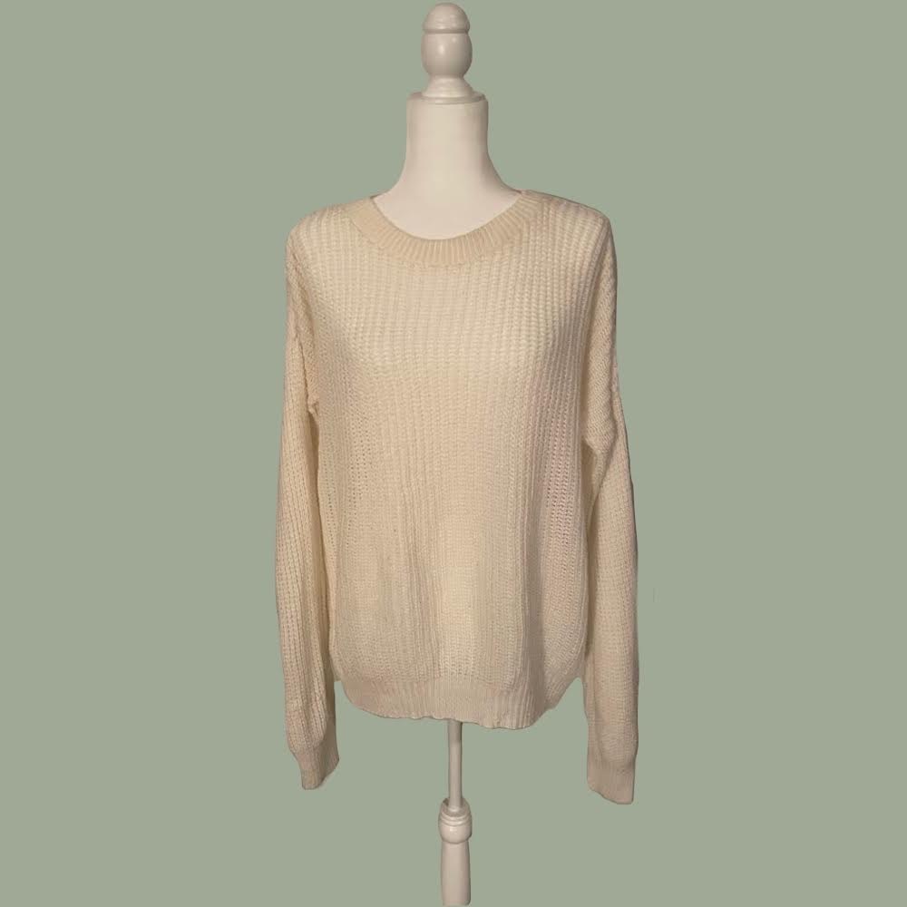 White/light Ivory Sweater - Picture 4 of 4